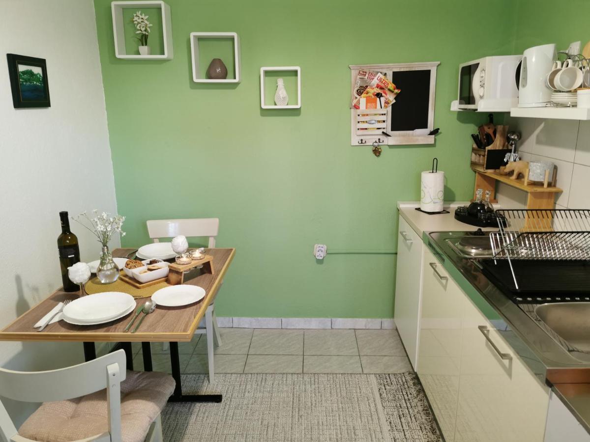 Studio Apartman Krosna Perusic 외부 사진