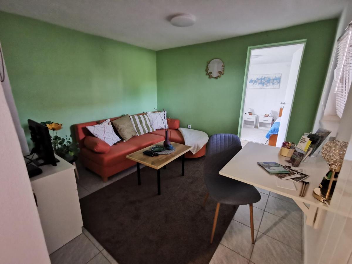 Studio Apartman Krosna Perusic 외부 사진
